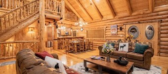 The Moose & Bear Cabin at Timpanogos