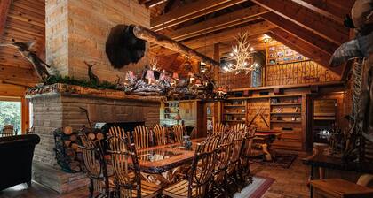 🦌 Royal Stag Lodge – Au Sable Riverfront | Near Garland, Grayling | Game Room | Pet-Friendly