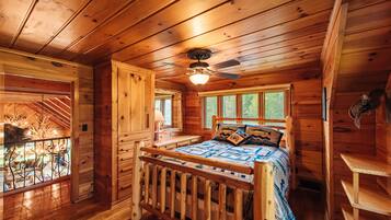 3 makuuhuonetta, Wi-Fi, vuodevaatteet, pääsy pyörätuolilla