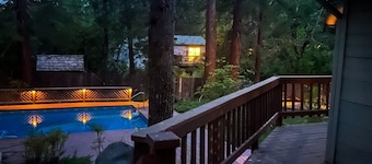 Tranquil Twain Harte Retreat for 8: Private Pool/Spa, Lake Access, Walk to Town