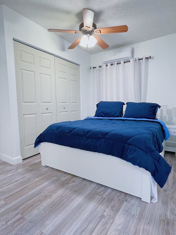 1 bedroom, iron/ironing board, WiFi, bed sheets