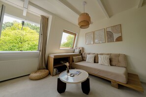 Exclusive Double Room | Premium bedding, free minibar, individually decorated - Canal View Stay Amsterdam (Amsterdam)