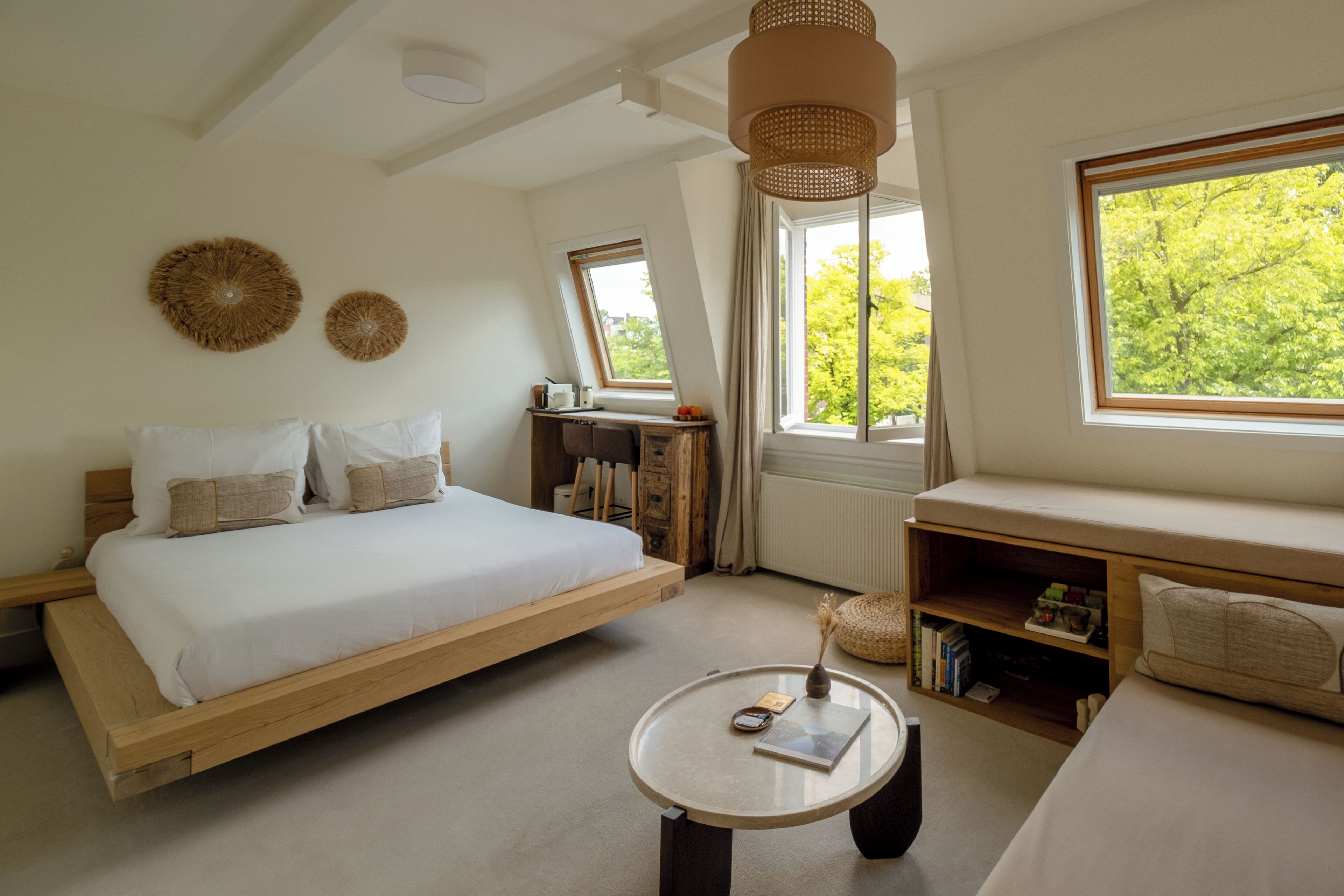 Chambre Double Exclusive | Literie de qualité supérieure, articles gratuits dans le mini-bar