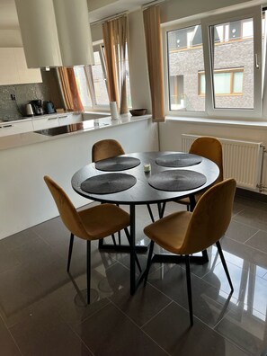 Comfort Apartment | Private kitchen - Moss Apartments (Moss)