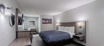 โรงแรมผู้บริหารของอาร์ลิงตัน, ใกล้สนามฟุตบอล AT&T