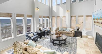 Serenity Shores * Pet Friendly, Private Pool, & Beach Chair Set Included