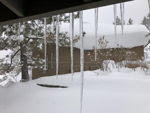 Exterior - Lakefront Deep Water (Fawnskin)