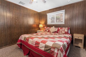 Chalet rustique de base | 3 chambres, accès au Wi-Fi (inclus)