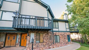 Exterior - Lakefront Viking Oasis Condo (Big Bear Lake)