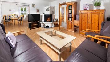 TV, DVD player, table tennis