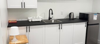 Haven in the Prairies (2BR Suite)