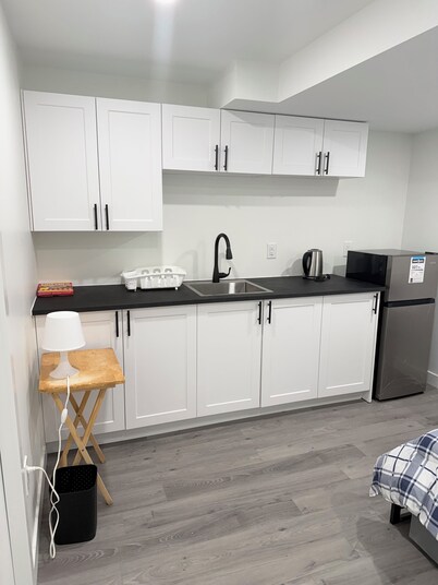 Haven in the Prairies (2BR Suite)