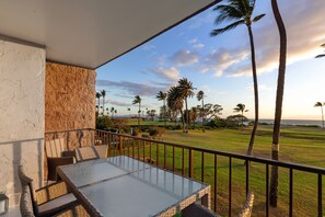 Luxury Condo | Balcony - Modern & Elegant Oceanfront Vistas (Kihei)
