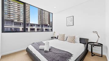 4 bedrooms, iron/ironing board, travel cot, free WiFi