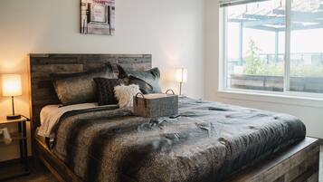 1 slaapkamer, een strijkplank/strijkijzer, wifi, beddengoed