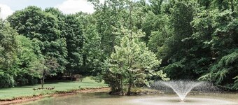 The Stables Cottage on 55-acre Farm/Wedding Venue, Beautiful & Peaceful TN