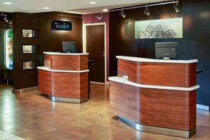 Lobby - Ensuring a Very Comfortable & Memorable Stay! with Outdoor Pool, Pet-Friendly! (Miami Lakes)