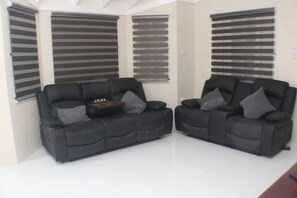 Family Suite, 2 Bedrooms | Living area