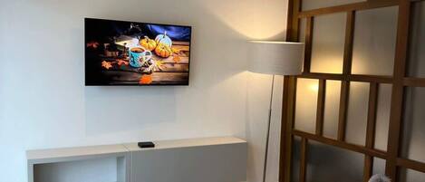 Télévision, espaces bureaux