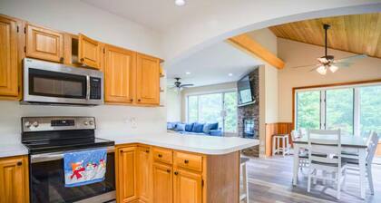 Stunning 3-Story Executive Suite | Smugglers' Notch