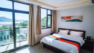 Deluxe tweepersoonskamer | Luxe beddengoed, individueel gedecoreerd, individueel gemeubileerd