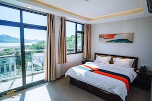 Deluxe Double Room | Premium bedding, individually decorated, individually furnished, desk - Sky Garden Hotel (Coron)