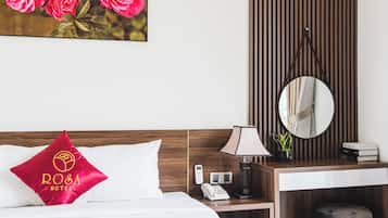 Premium bedding, minibar, individually decorated, individually furnished