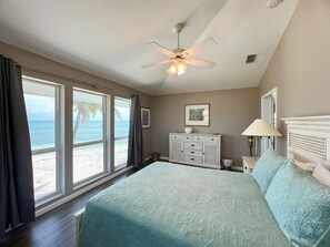 3 Schlafzimmer, Schreibtisch, Reisekinderbett, WLAN