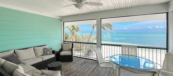 New Listing!! Dolphin Watch-3 Bedroom Beach Front on North Captiva