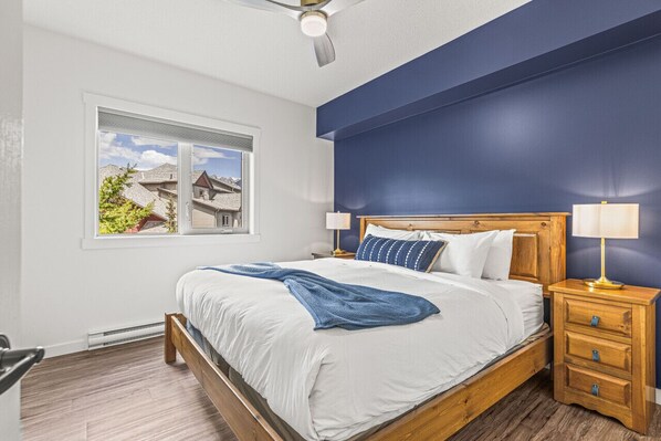 1 bedroom, iron/ironing board, travel cot, free WiFi