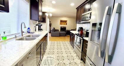 Spacious & Conveniently Located 4/2.5 House