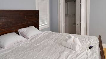 4 soverom, skrivebord, strykejern/-brett og wi-fi (inkludert)