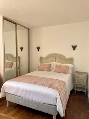 Chambre Double Supérieure, 1 lit double