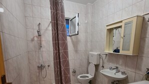Unclassified image, 4 of 8, button - Apartment for 4 persons (Bar)