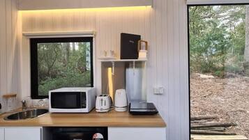 Fridge, microwave, stovetop, toaster