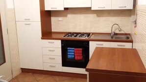 Private kitchen - Cozy apartment by the sea  (Tropea)