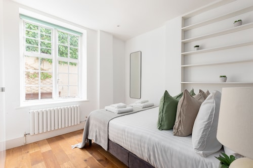 The Abbey Road Apartments