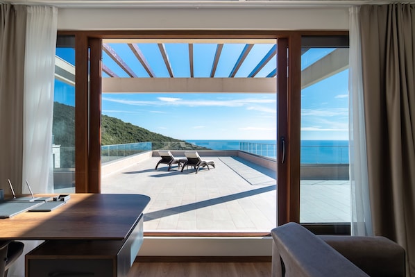Deluxe Villa