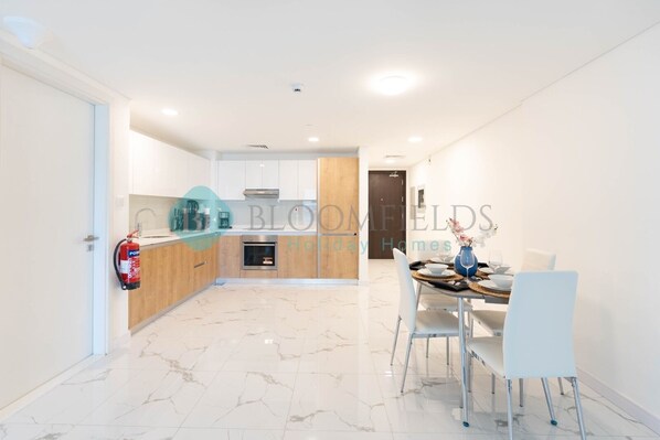 Basic Apartment, 2 Bedrooms | Living area - Cozy Canal View Apartment - 206 (Abu Dhabi)