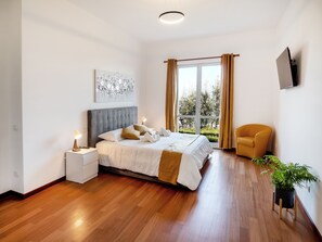 3 Schlafzimmer, Bügeleisen/Bügelbrett, Reisekinderbett, kostenloses WLAN