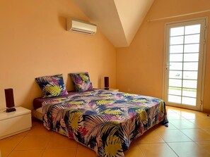 3 Schlafzimmer, Bügeleisen/Bügelbrett, WLAN, Bettwäsche