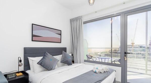 Basic Apartment | 1 bedroom, in-room safe, iron/ironing board, free WiFi - Elegant Studio in Oasis - 4 (Abu Dhabi)