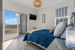 Desk, iron/ironing board, travel crib, free WiFi