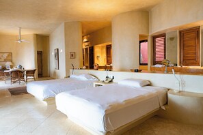 4 bedrooms, desk, iron/ironing board, free WiFi