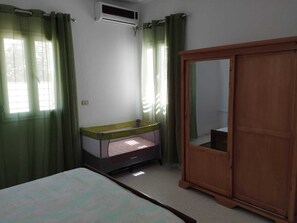 2 Schlafzimmer, Bügeleisen/Bügelbrett, WLAN, Bettwäsche