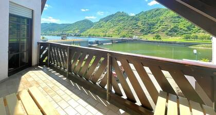 Whirlpool, sauna, box-spring beds, Netflix, balcony, garden & barbecue - 6 persons