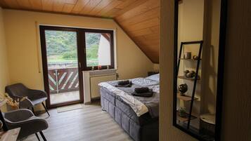 3 Schlafzimmer, BĂŒgeleisen/BĂŒgelbrett, Reisekinderbett, kostenloses WLAN