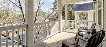 Loft on 3rd 616: 2  BR, 2  BA Condominium in Wilmington, Sleeps 4