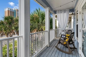 Property grounds - A Shore Bett: Prvt Htd Pool, GmRm, Fire Pit, WOW! Views, Wlk2Bch, FREEActivities (Panama City)