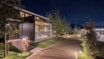 Luxury-Suite, 1 Schlafzimmer, Nichtraucher, Sauna | Terrasse/Patio